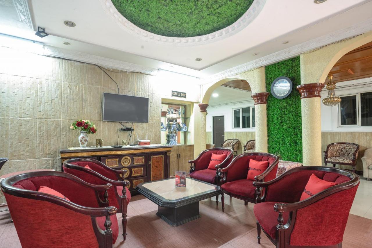 Reddoorz Near Rs Cikini Jakarta Exterior photo